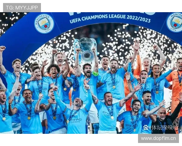 回顾征程凝聚力量展望未来的球队赛季全面总结报告与成长与突破之路